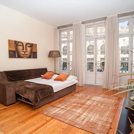 Locally Yours Sao Bento Appartement